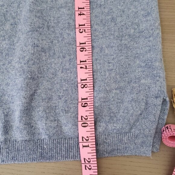 J. Crew 100% Cashmere Crew - Picture 6 of 6